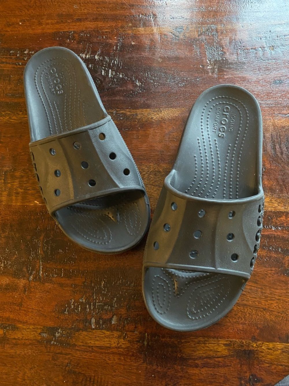 Crocs Baya II Slides sandals M9 W11 black comfort